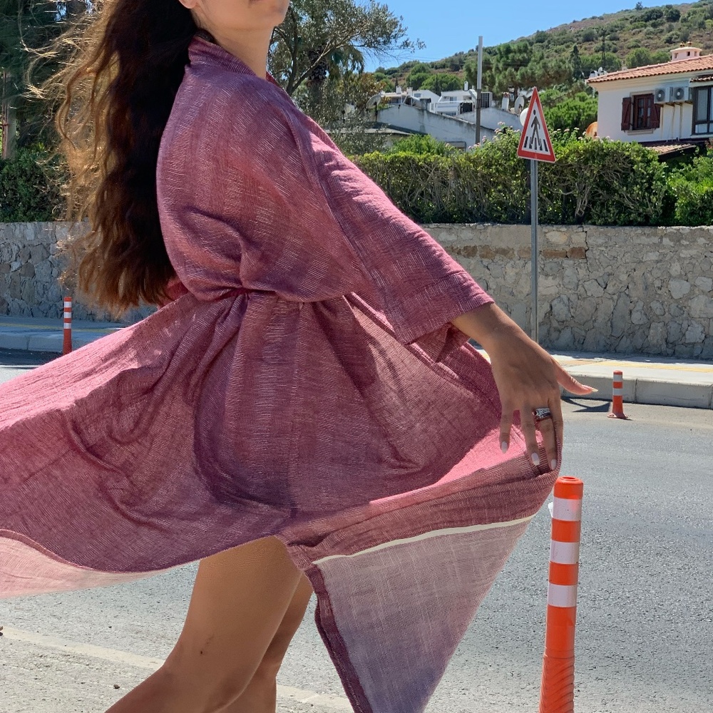 Simpuna Raspberry Kimono with Rope Belt - Picture 4 of 8